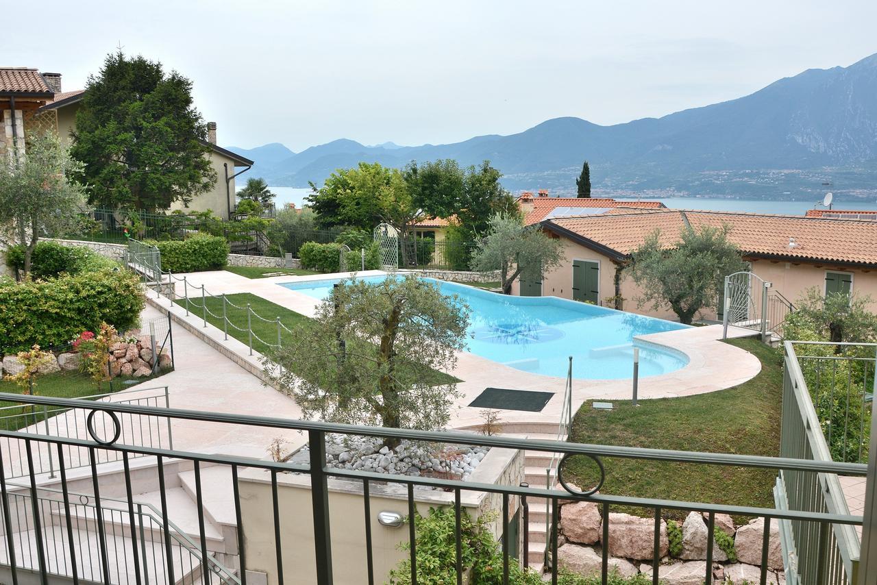 Residenza Alle Torri With Pool Торри-дель-Бенако Экстерьер фото